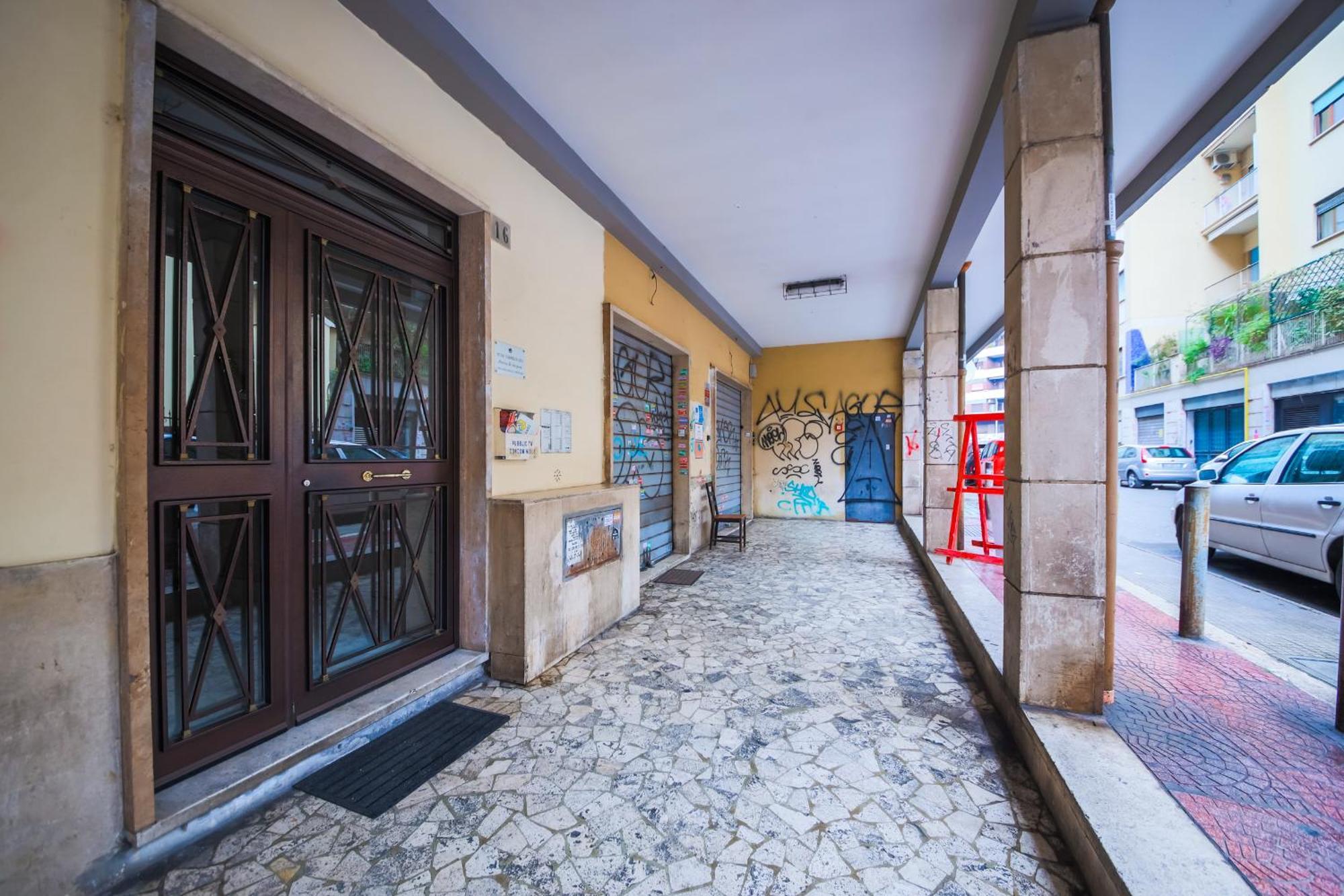 Metrofront-Apartment Roma Экстерьер фото